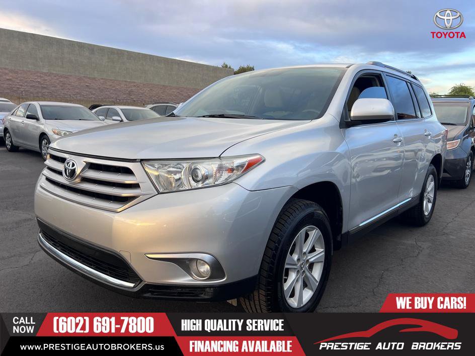 Used 2012 Toyota Highlander V6 w/ Tech Pkg