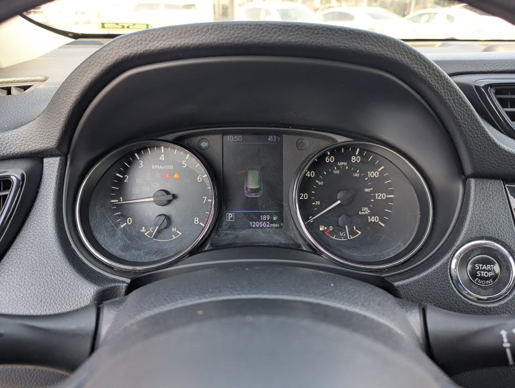 Used 2019 Nissan Rogue SV AWD/4WD image 21