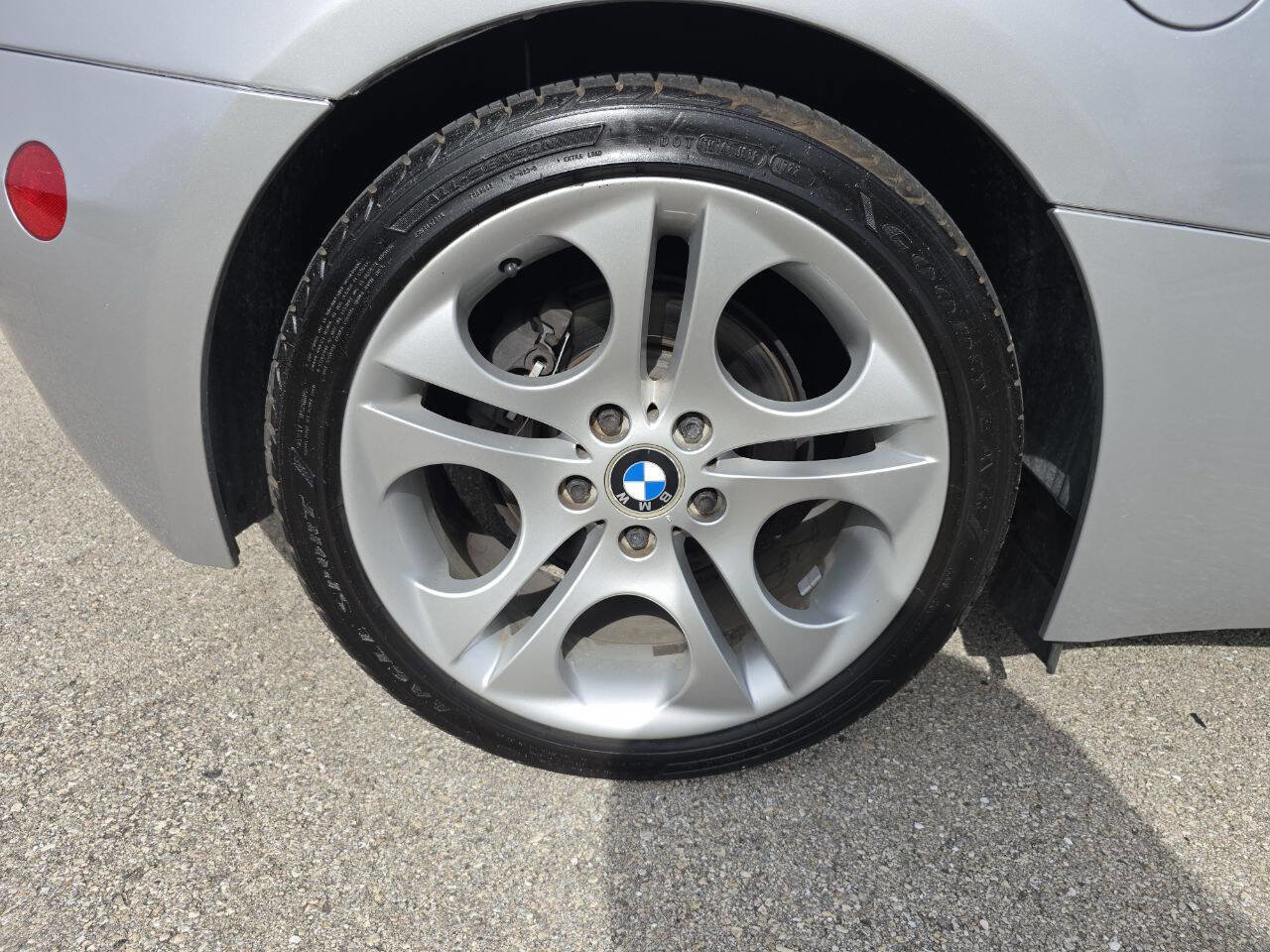 Used 2003 BMW Z4 3.0i image 13