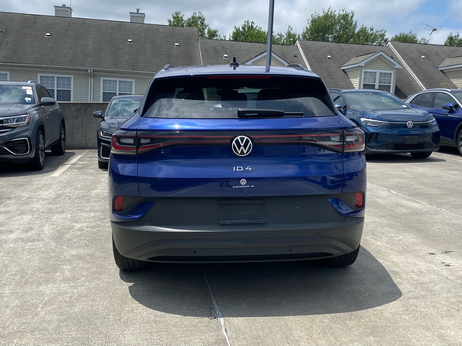 Used 2021 Volkswagen ID.4 Pro S RWD image 4