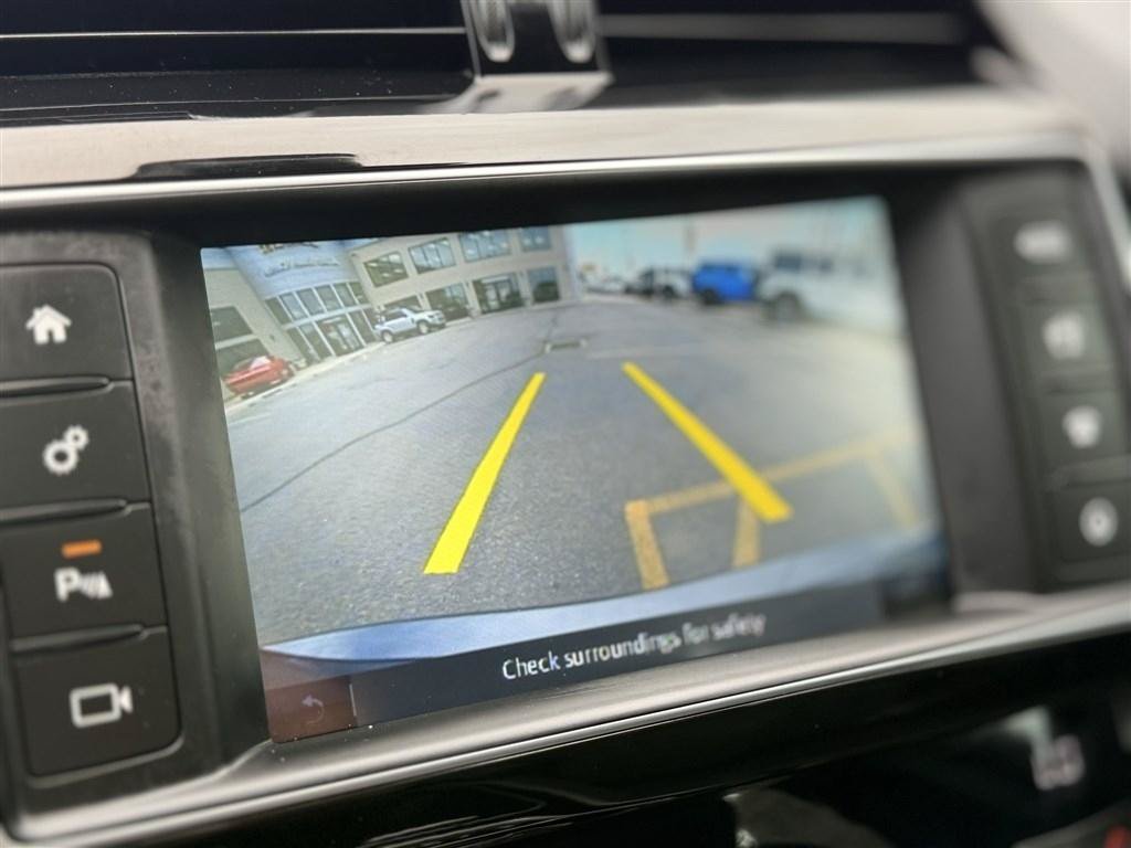 Used 2018 Jaguar XE S AWD/4WD image 45