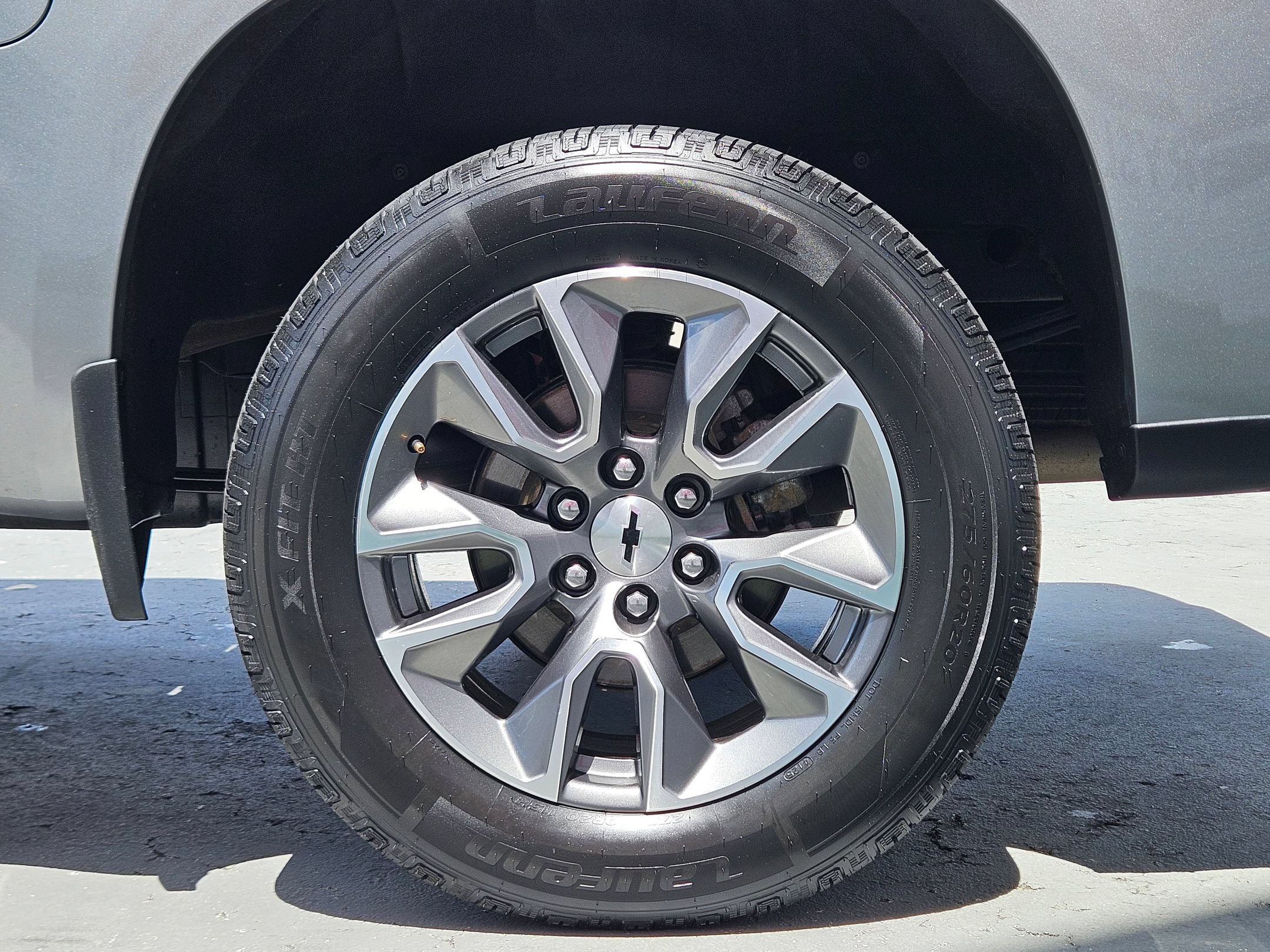 Used 2024 Chevrolet Silverado 1500 RST AWD/4WD image 28