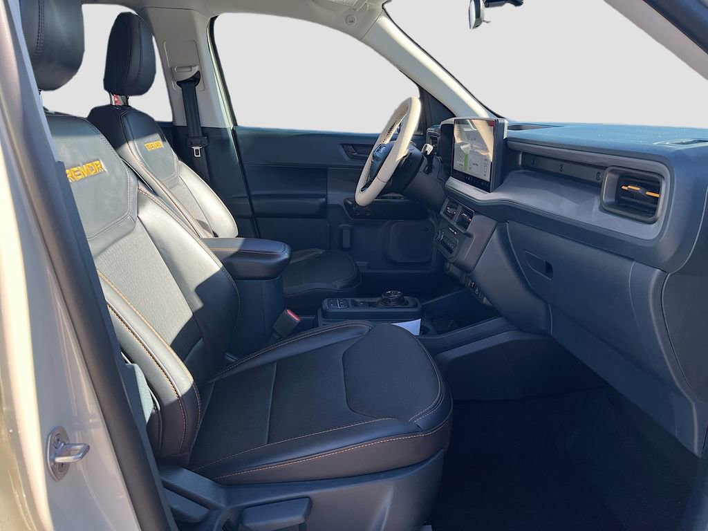 Used 2025 Ford Maverick Tremor AWD/4WD image 28