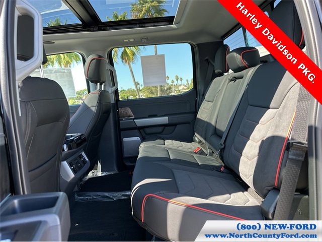 New 2026 Ford F250 Lariat w/ Black Appearance Package image 17