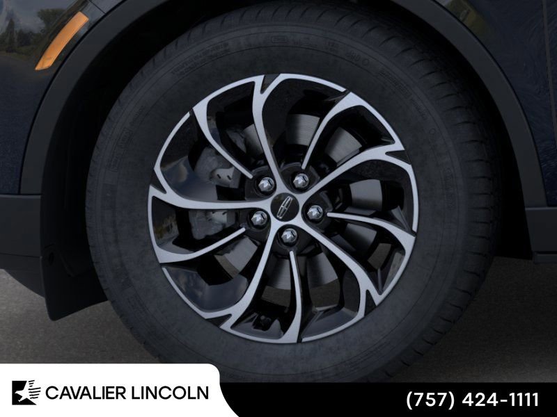 Used 2026 Lincoln Nautilus Premier w/ Equipment Group 102A image 19