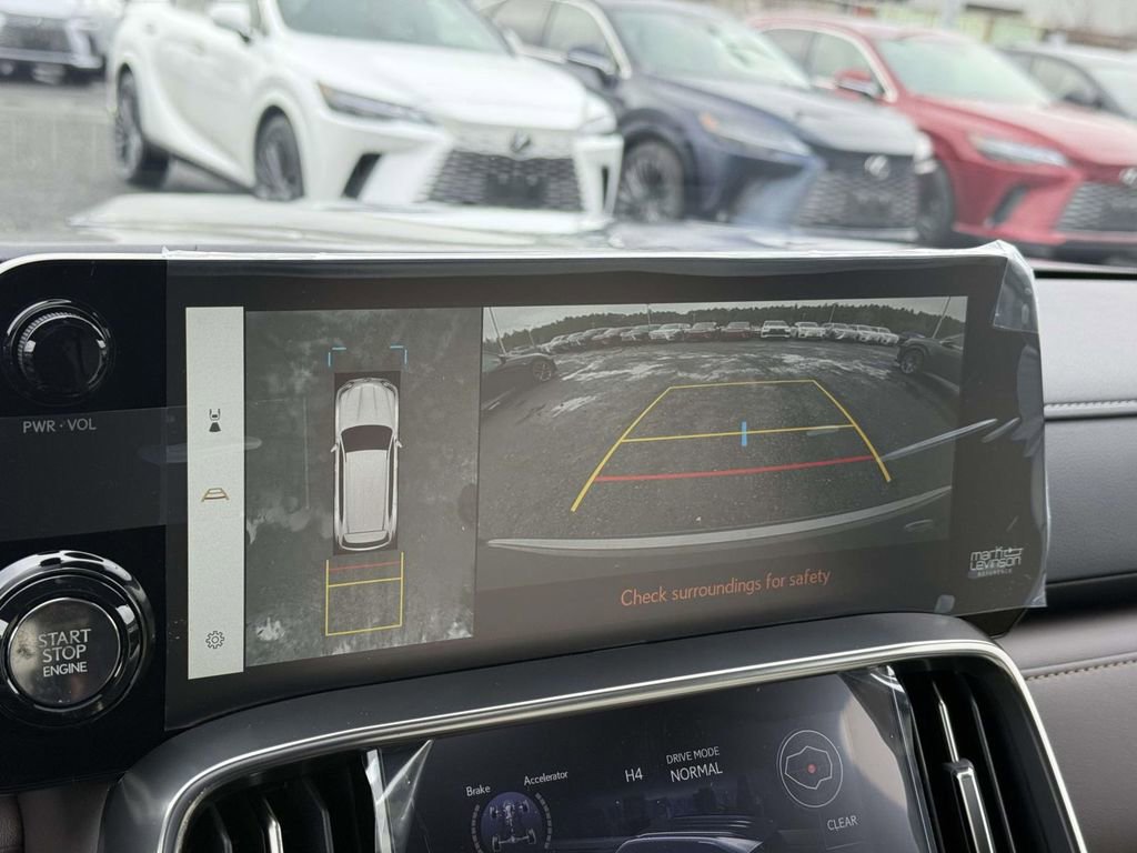 New 2026 Lexus LX 600 4WD w/ Luxury Package image 11