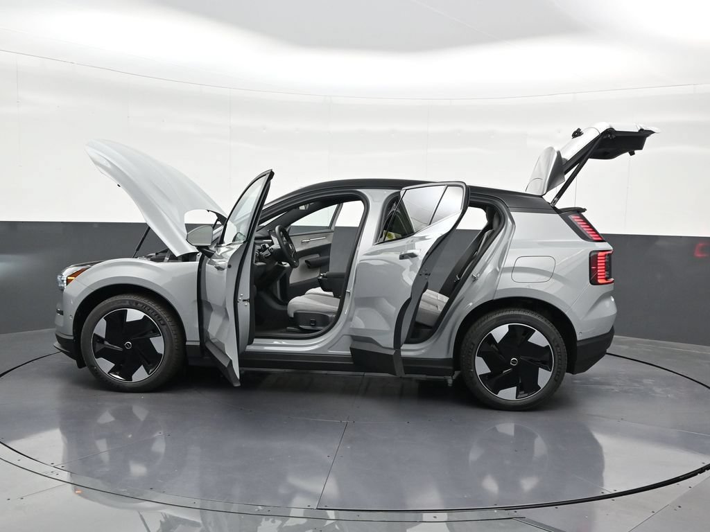 New 2026 Volvo EX30 Ultra w/ Protection Package AWD/4WD image 31