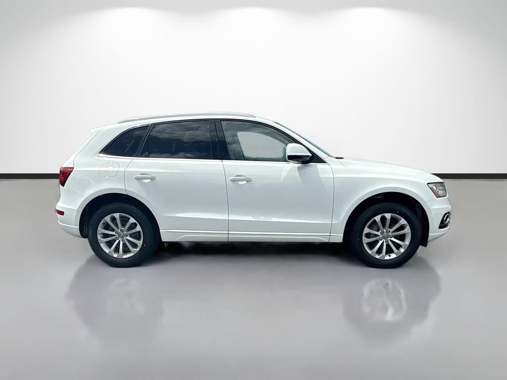 Used 2015 Audi Q5 2.0T Premium Plus AWD/4WD image 2