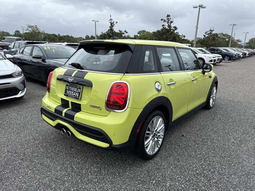Used 2024 MINI Cooper S image 4