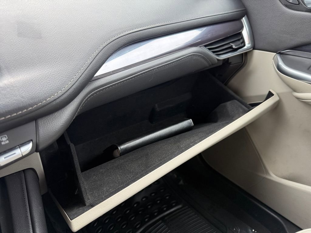 Used 2021 Cadillac XT4 Luxury image 23