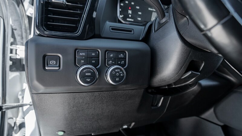 Used 2024 GMC Sierra 2500 AT4 AWD/4WD image 27