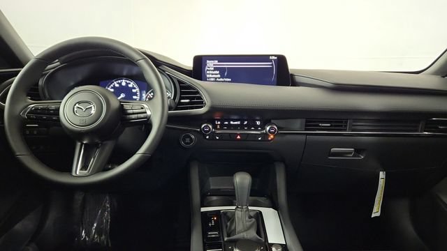 New 2025 MAZDA MAZDA3 Hatchback w/Premium Plus Pkg AWD/4WD image 25