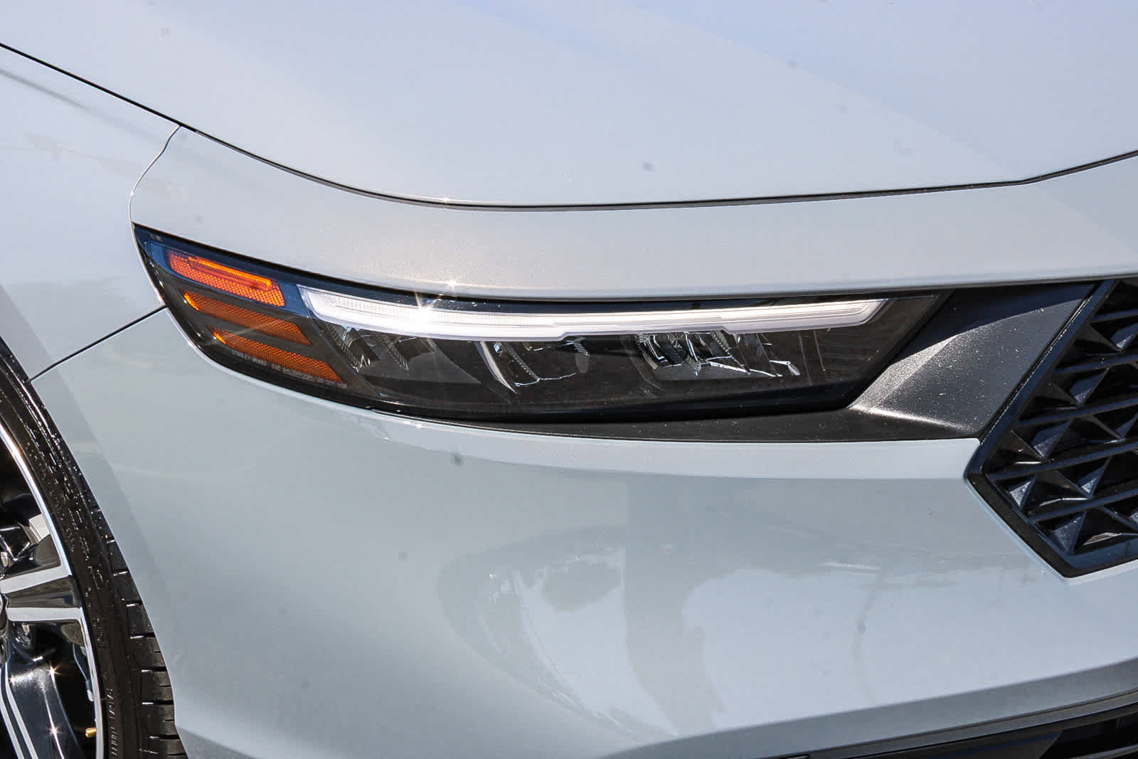 Used 2023 Honda Accord Sport image 4