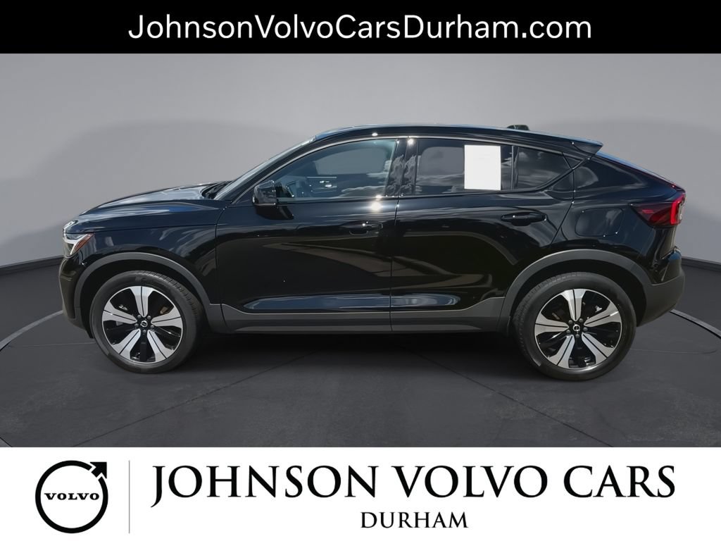 Used 2023 Volvo C40 Recharge Core AWD/4WD image 5