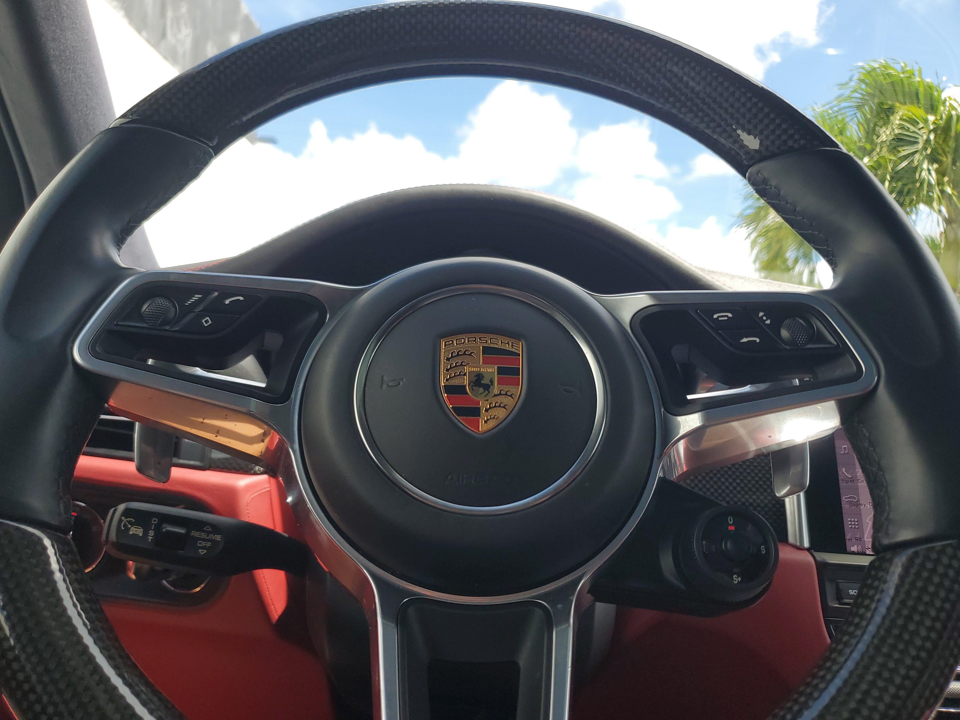 Used 2020 Porsche Macan Turbo AWD/4WD image 23