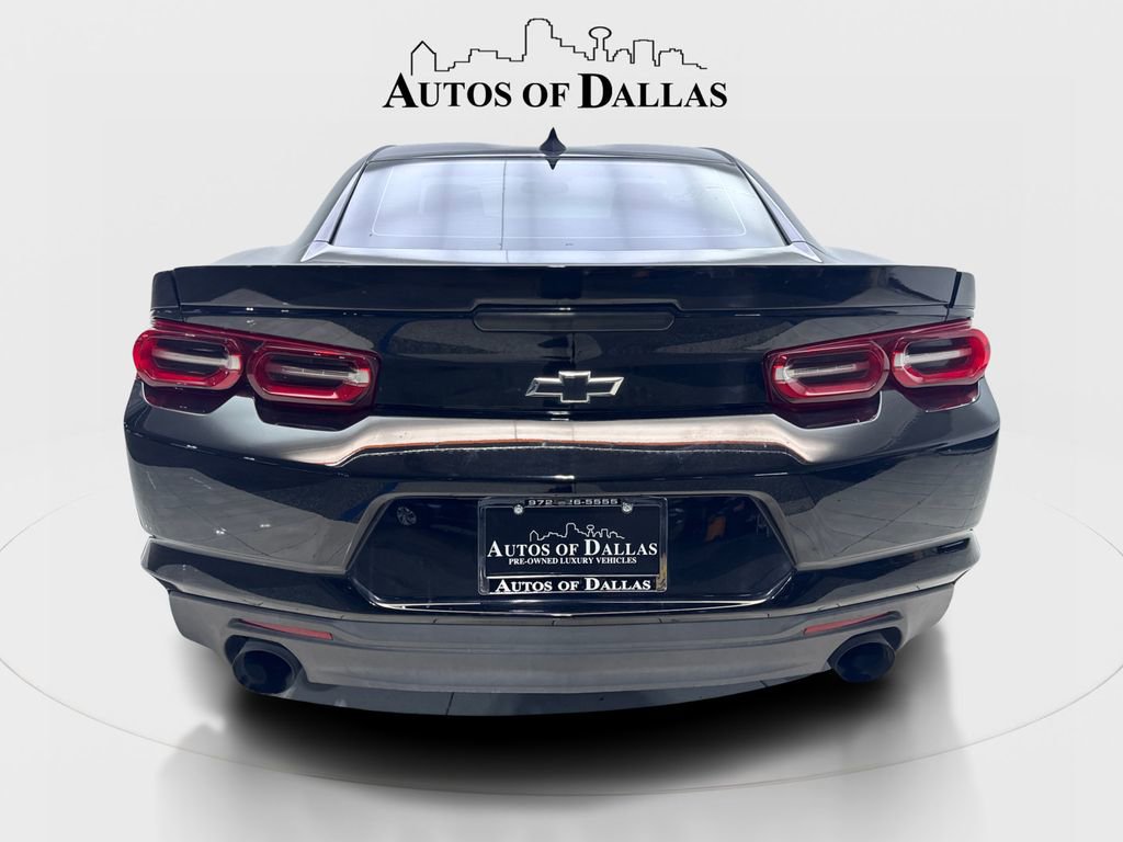 Used 2021 Chevrolet Camaro LT w/ Technology Package RWD image 7