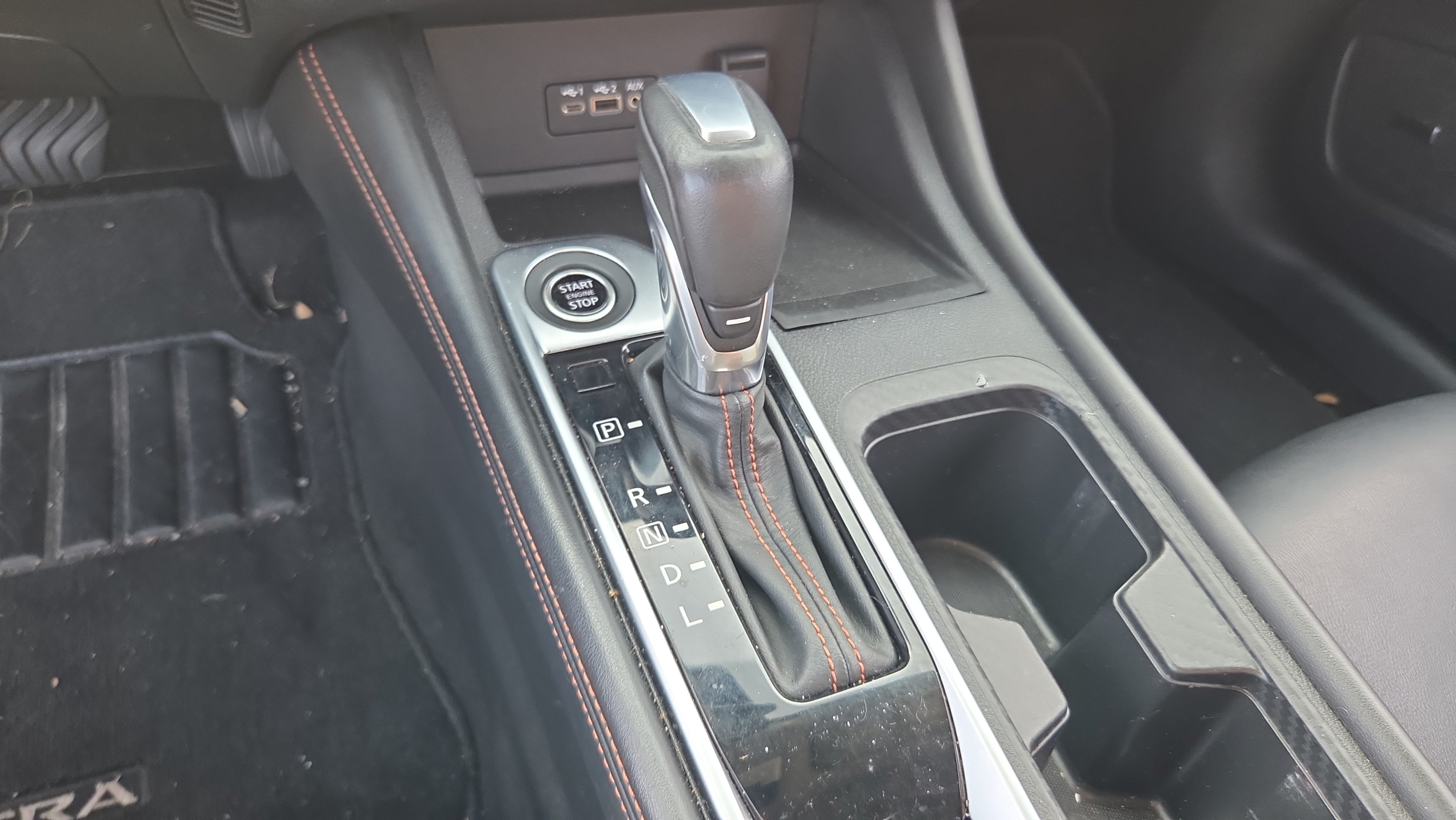 Used 2022 Nissan Sentra SR w/ SR Premium Package FWD image 23