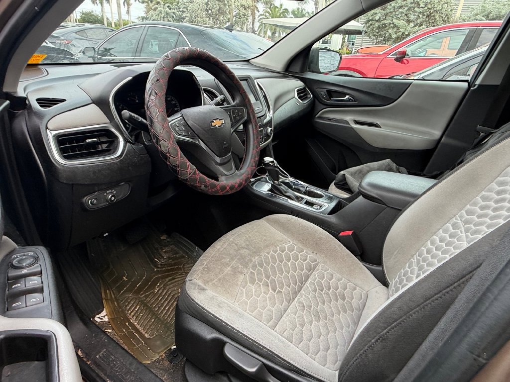 Used 2018 Chevrolet Equinox LS FWD image 5