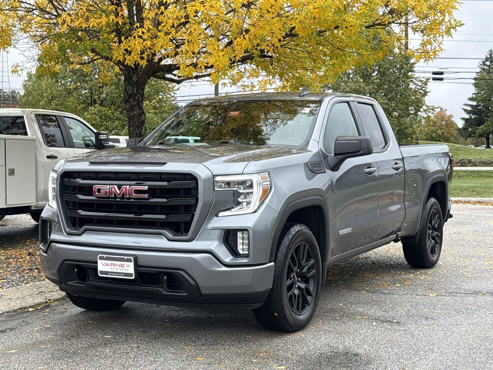 Used 2022 GMC Sierra 1500 Elevation AWD/4WD image 1