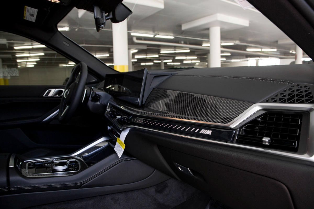 Certified 2026 BMW X6 M60i AWD/4WD image 30
