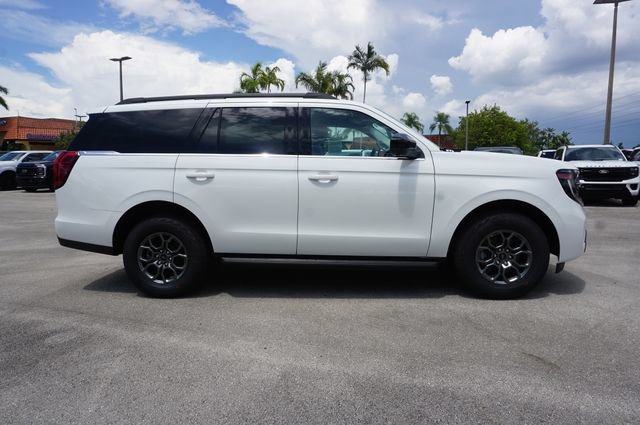 New 2027 Ford Expedition Active RWD image 26