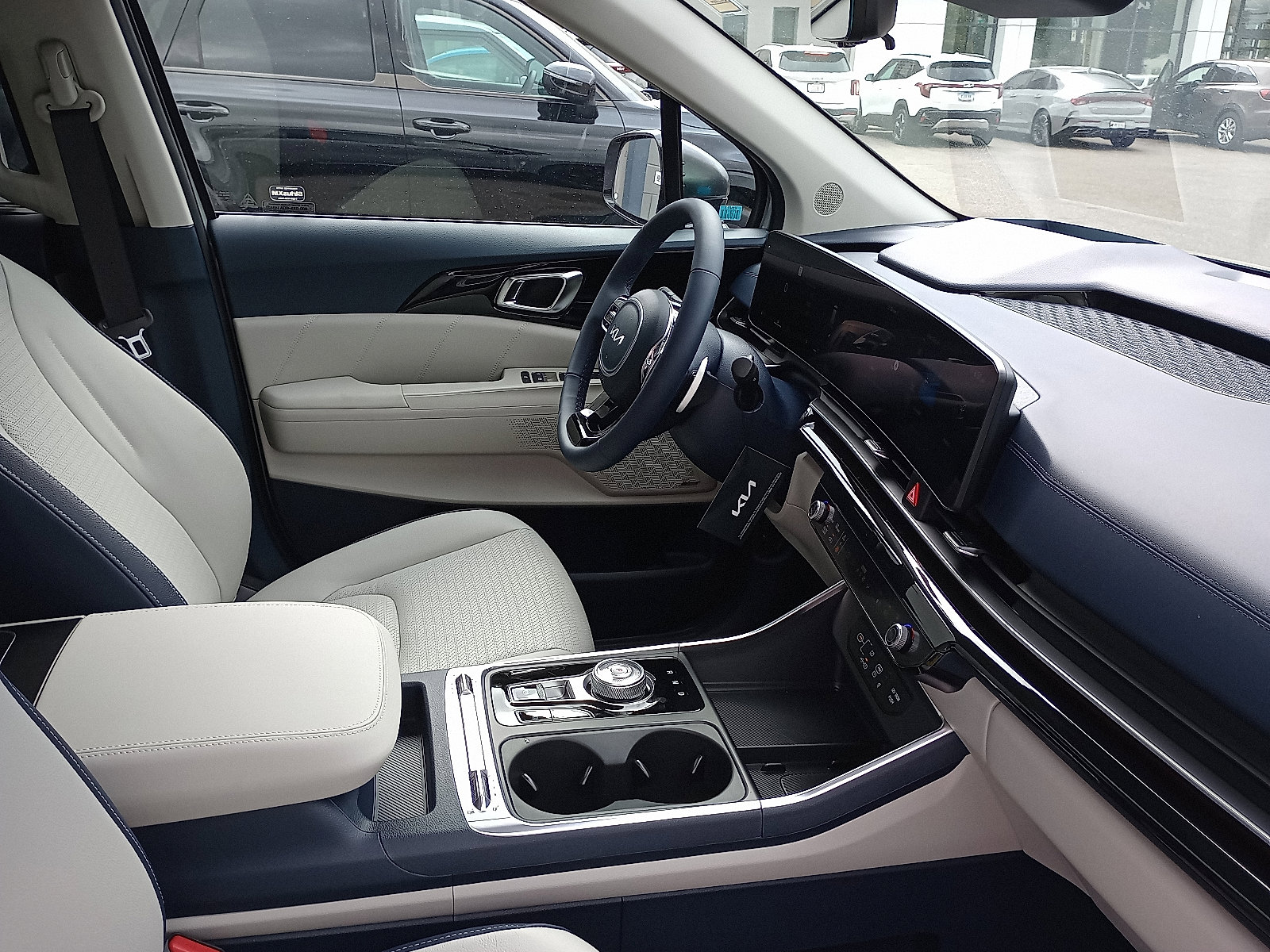 New 2026 Kia Carnival SX Prestige image 7