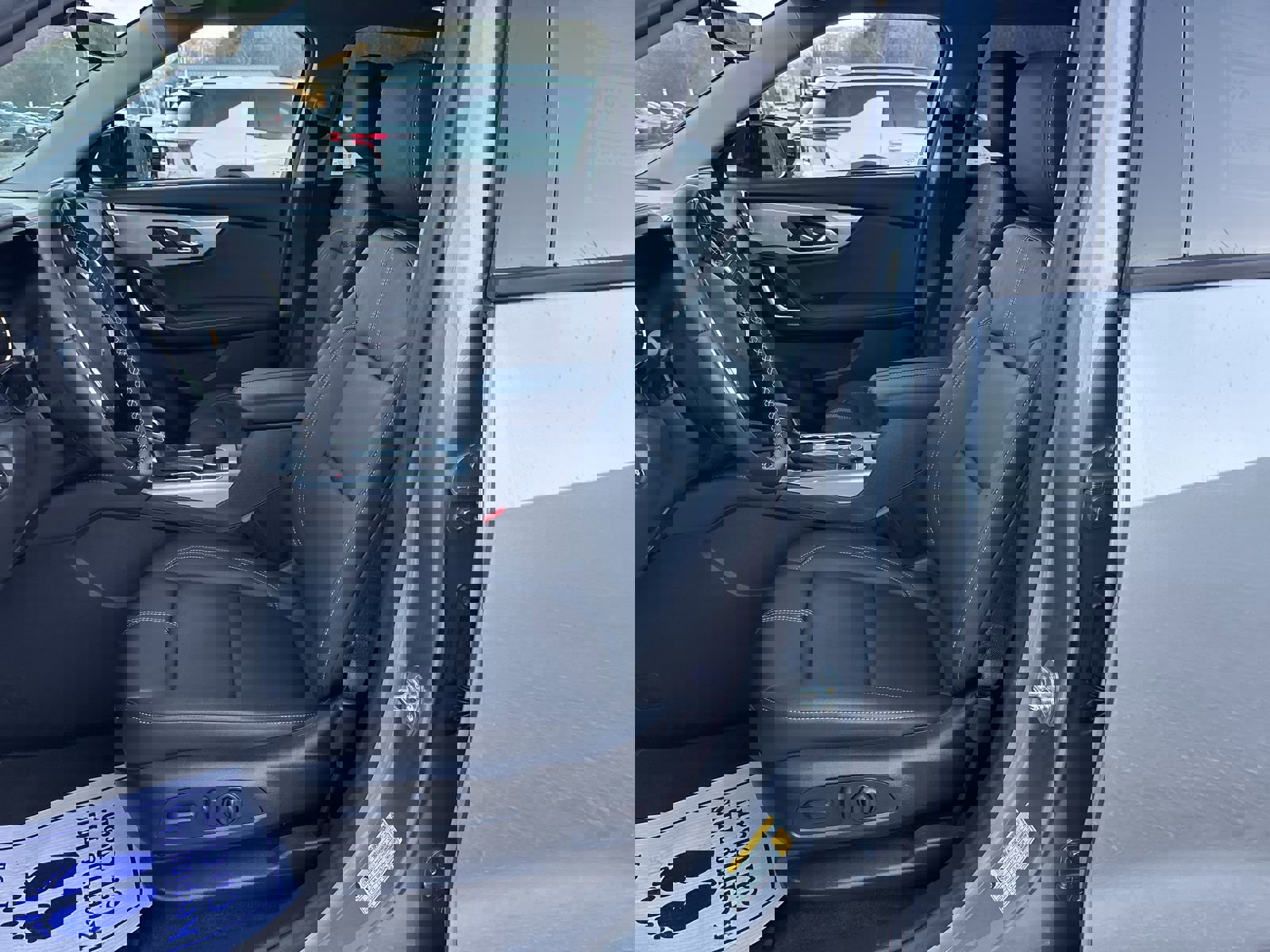 New 2025 Chevrolet Blazer LT w/ Sound & Technology Package image 14