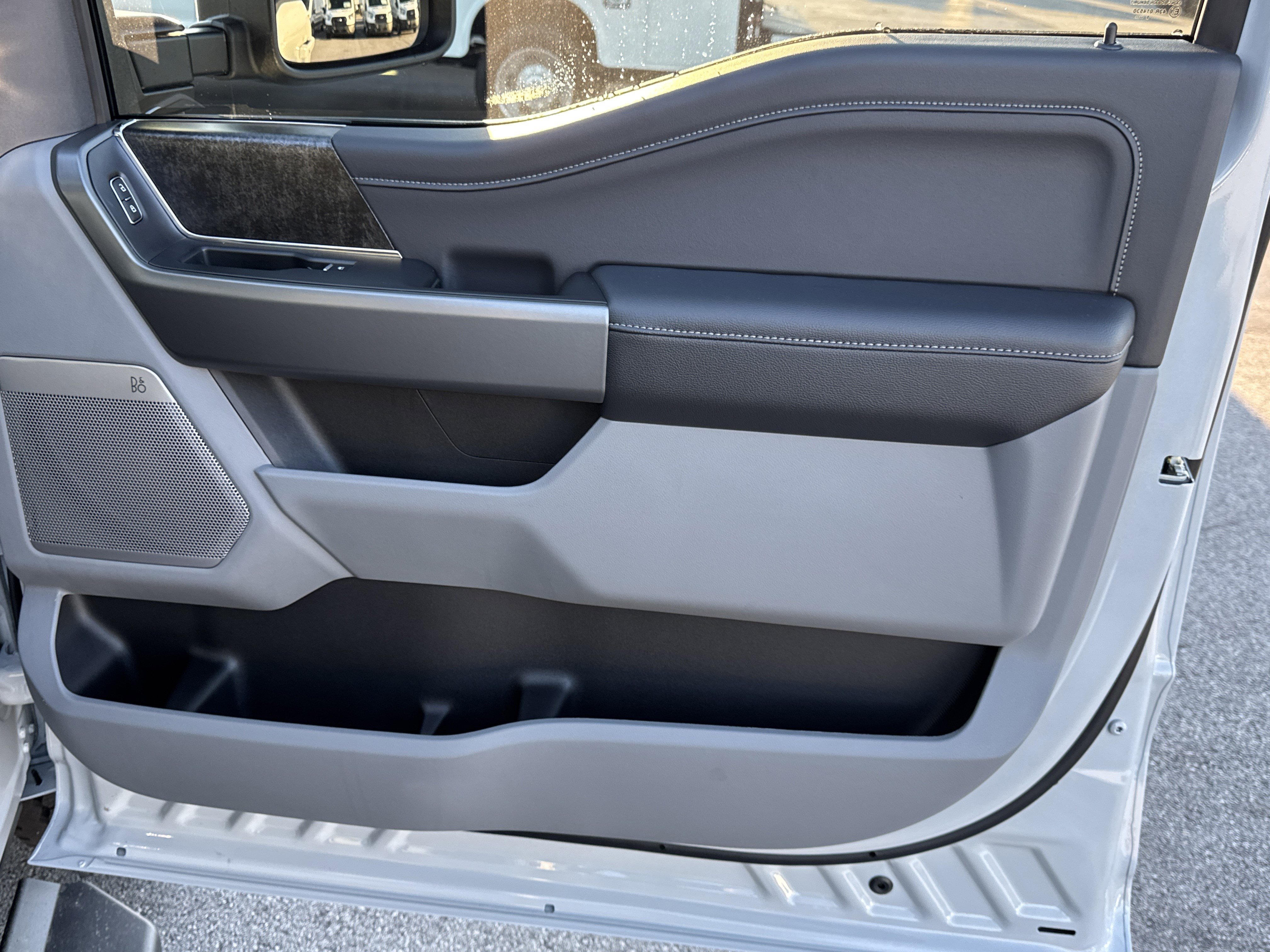 New 2026 Ford F250 XLT w/ XLT Premium Package image 14