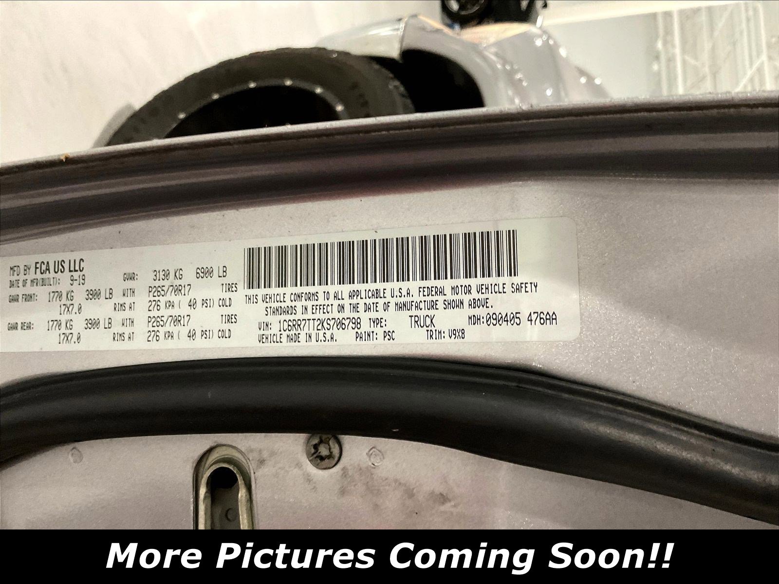 Used 2019 RAM 1500 Classic SLT AWD/4WD image 6