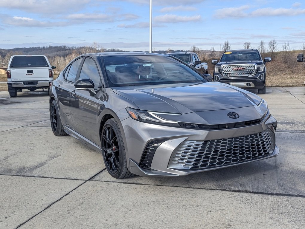 Used 2025 Toyota Camry XSE image 5