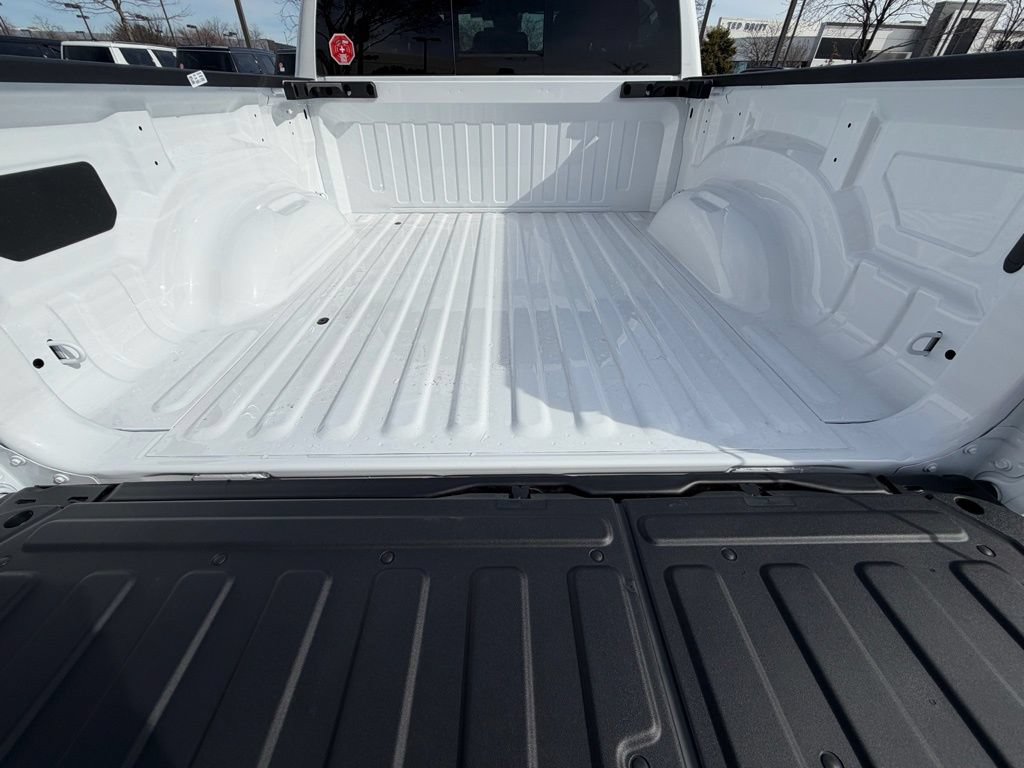 New 2026 RAM 1500 Big Horn AWD/4WD image 9