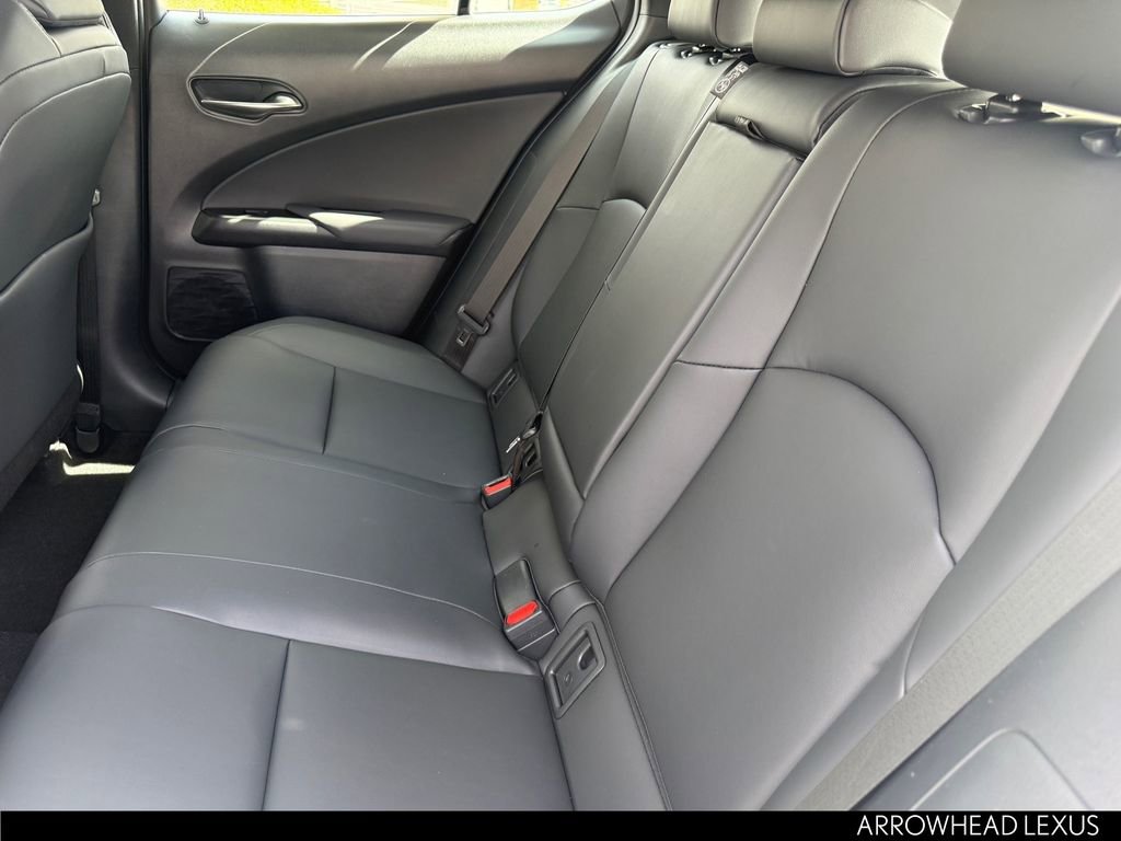 Certified 2026 Lexus UX 300h FWD w/ Accessory Package (Z1) image 28