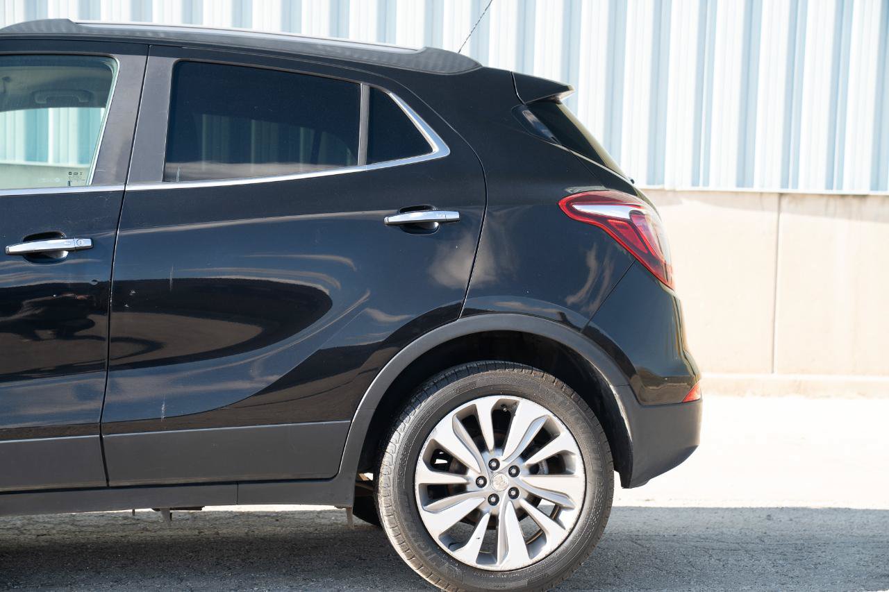 Used 2020 Buick Encore Preferred w/ Safety Package FWD image 8