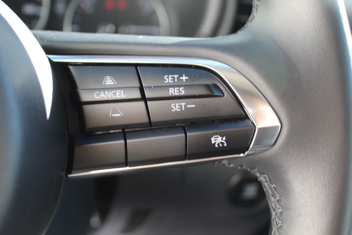 Certified 2025 MAZDA CX-30 AWD 2.5 S w/ Premium Package image 18