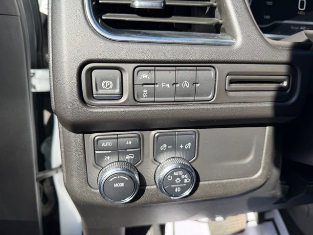 Certified 2024 GMC Yukon XL SLT AWD/4WD image 20