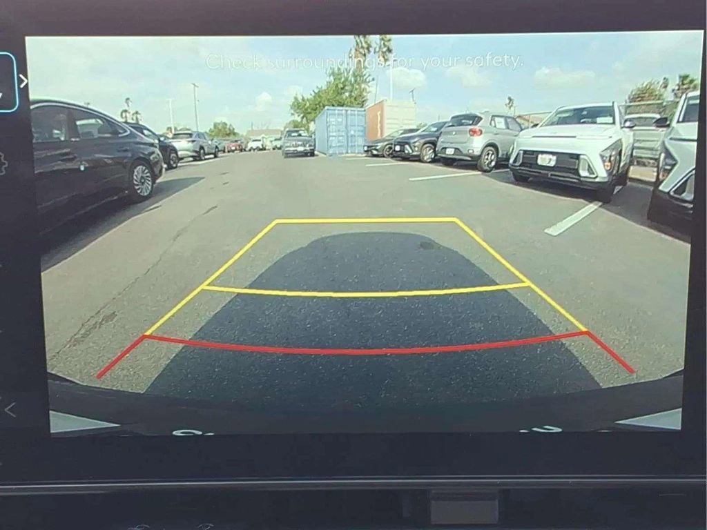 New 2026 Hyundai Kona SE FWD image 15