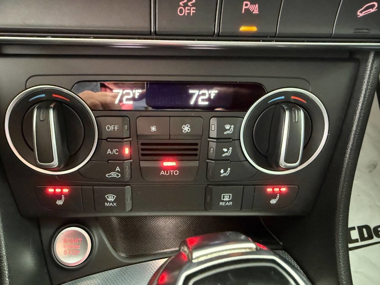 Used 2018 Audi Q3 2.0T Premium w/ Convenience Package image 25