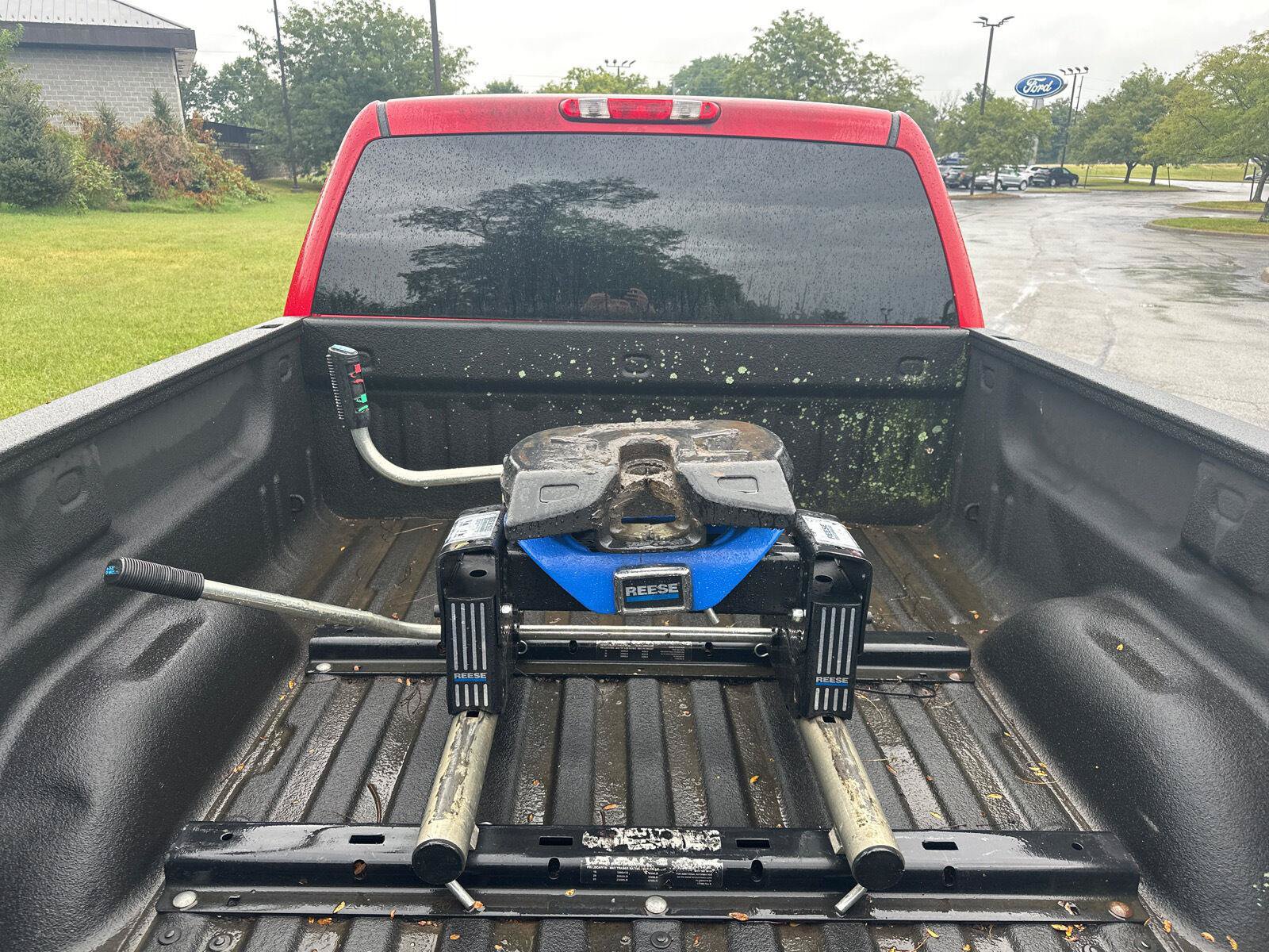 Used 2010 Chevrolet Silverado 2500 LT w/ Interior Plus Package AWD/4WD image 7