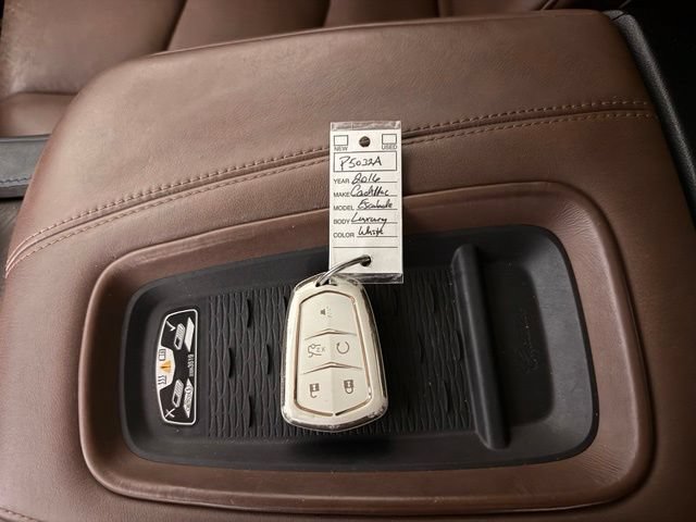 Used 2016 Cadillac Escalade Premium AWD/4WD image 25