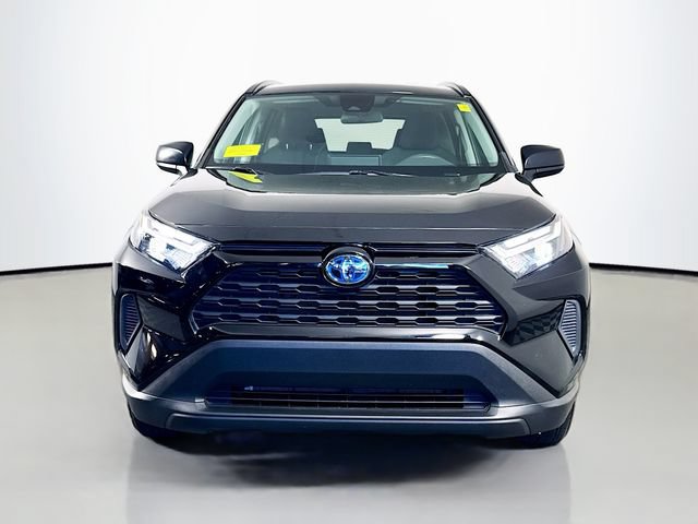 Used 2024 Toyota RAV4 LE AWD/4WD image 11