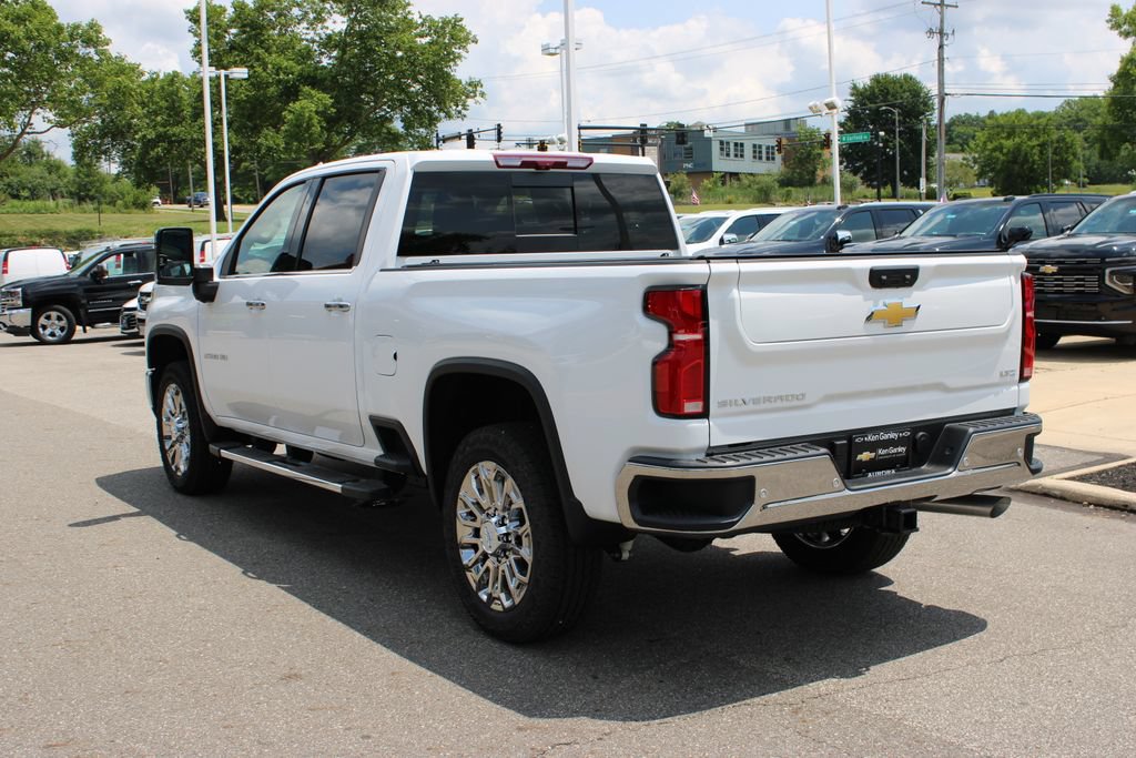 New 2026 Chevrolet Silverado 2500 LTZ w/ LTZ Convenience Package AWD/4WD image 38