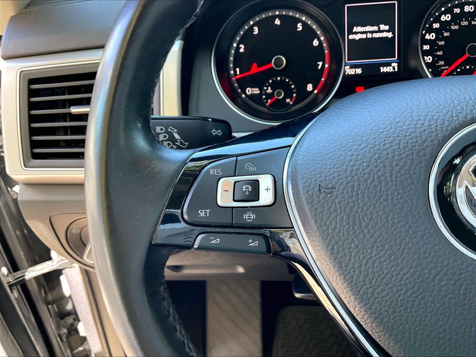 Used 2019 Volkswagen Atlas SE w/ Panoramic Sunroof Package AWD/4WD image 18