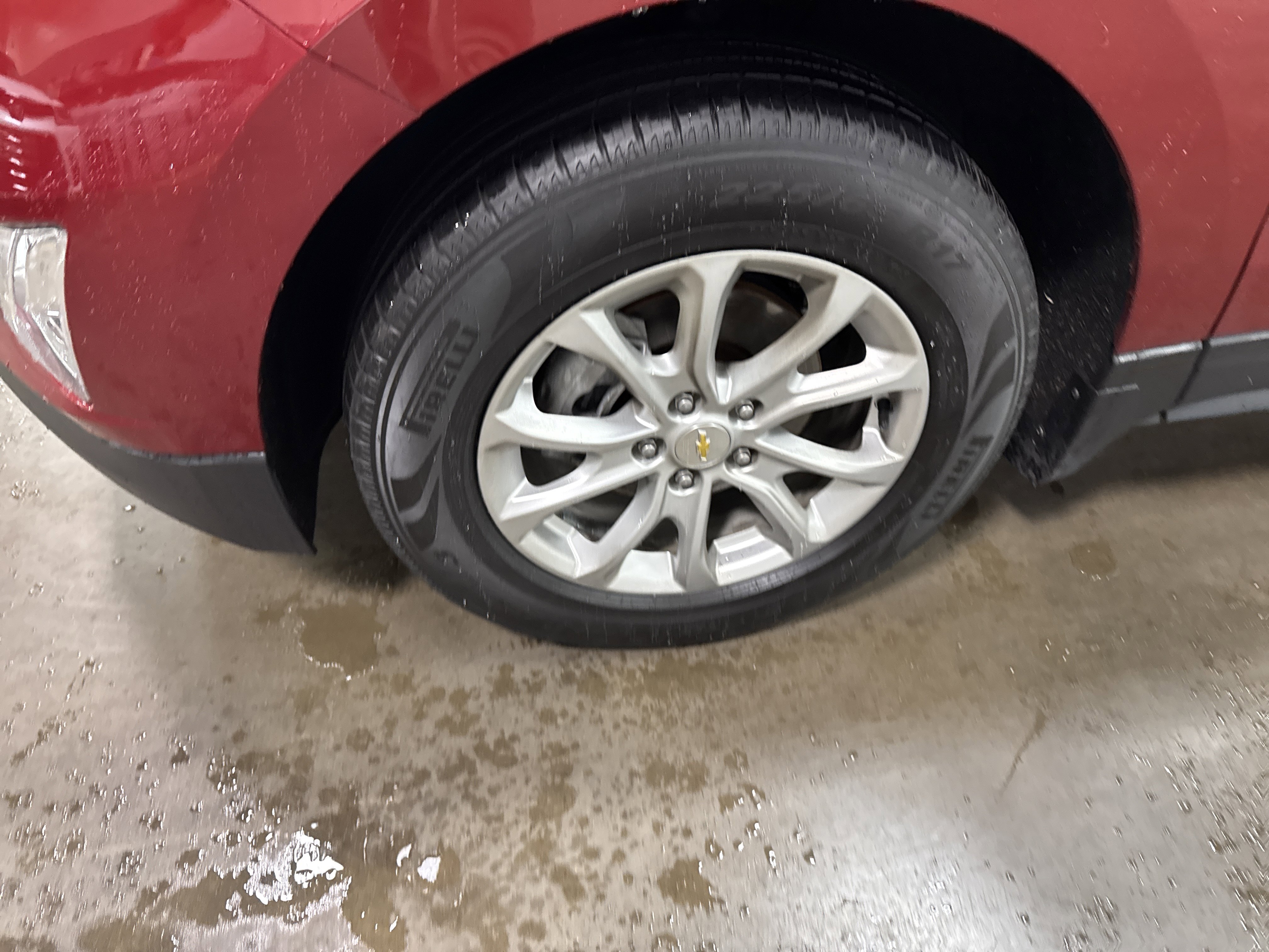 Used 2021 Chevrolet Equinox LT image 9