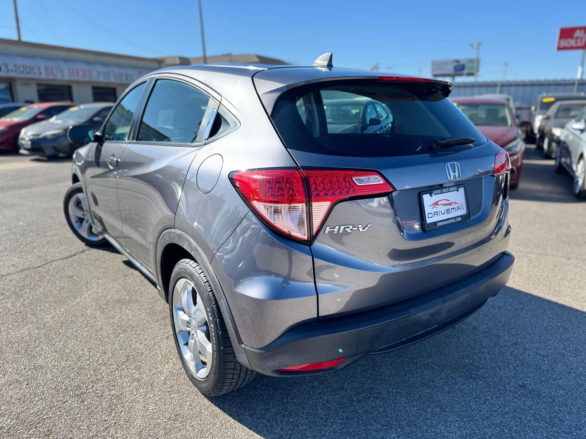 Used 2016 Honda HR-V LX image 5