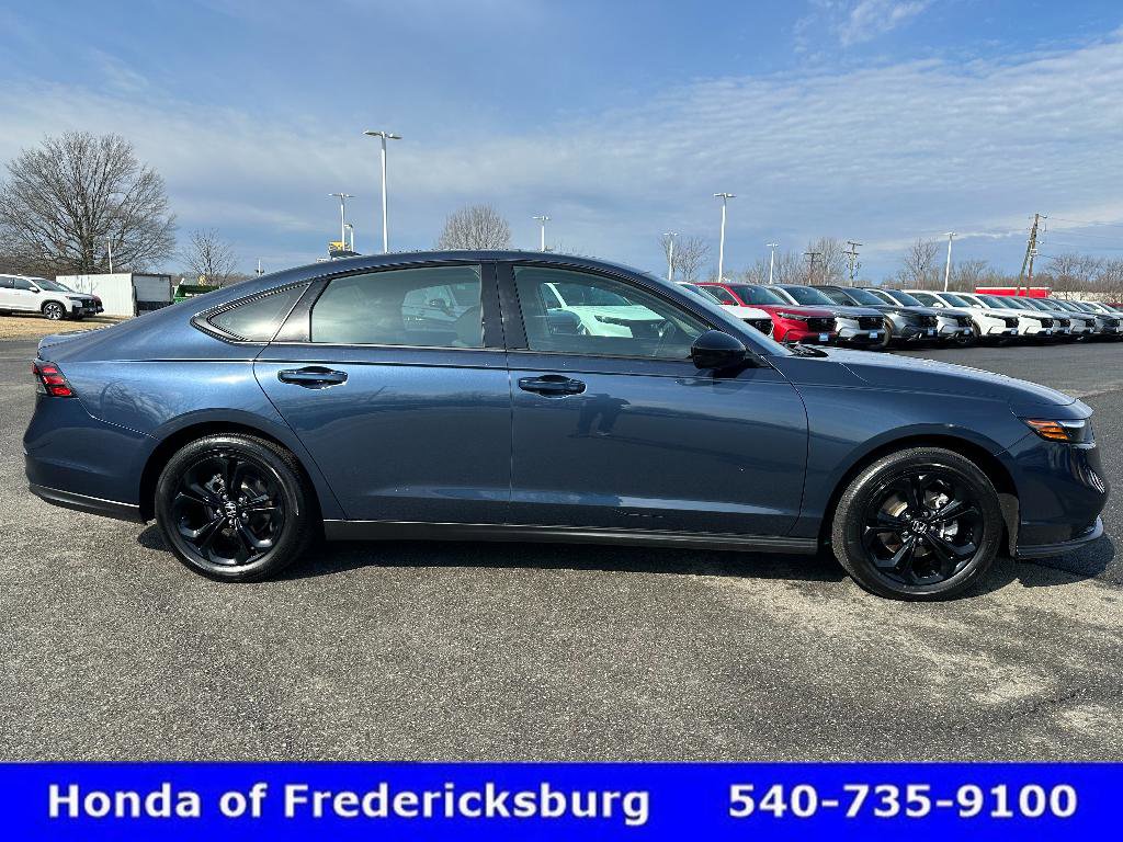 Certified 2025 Honda Accord SE image 7