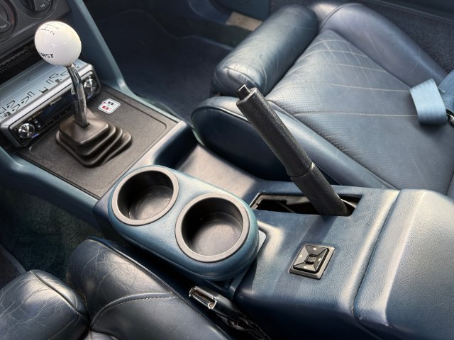 Used 1988 Ford Mustang LX RWD image 23