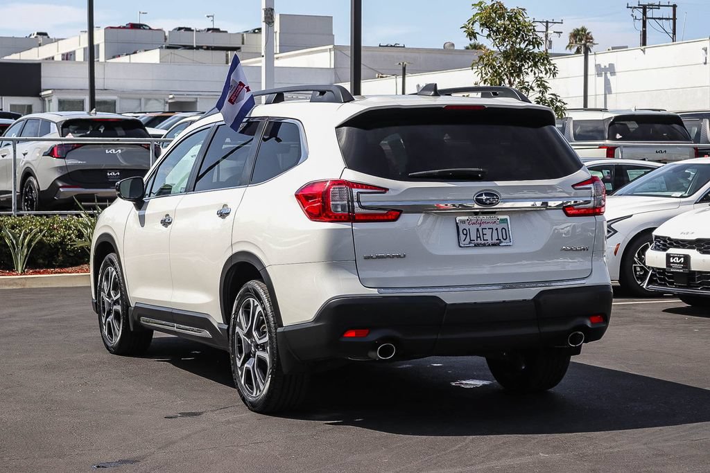 Used 2024 Subaru Ascent Touring AWD/4WD image 7
