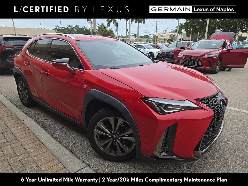 Certified 2021 Lexus UX 200 F Sport w/ Accessory Package (Z2)