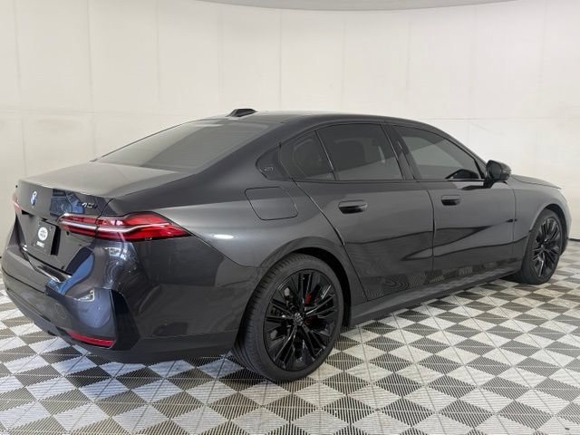 Used 2025 BMW 540i xDrive AWD/4WD image 8