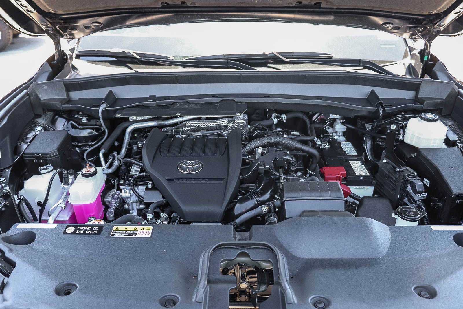 Certified 2024 Toyota Grand Highlander FWD image 28